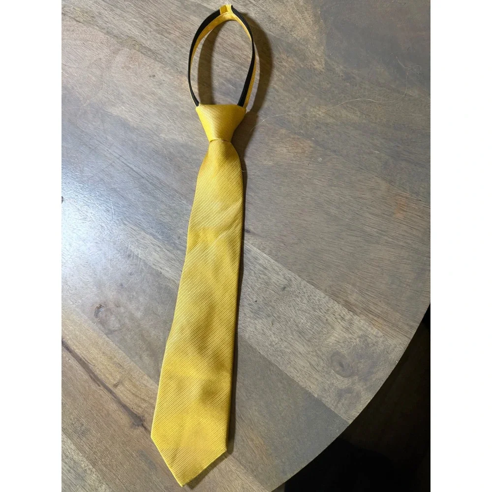 Nautica Boys Zipper Necktie 100% Silk Ribbed Texture Yellow One Size